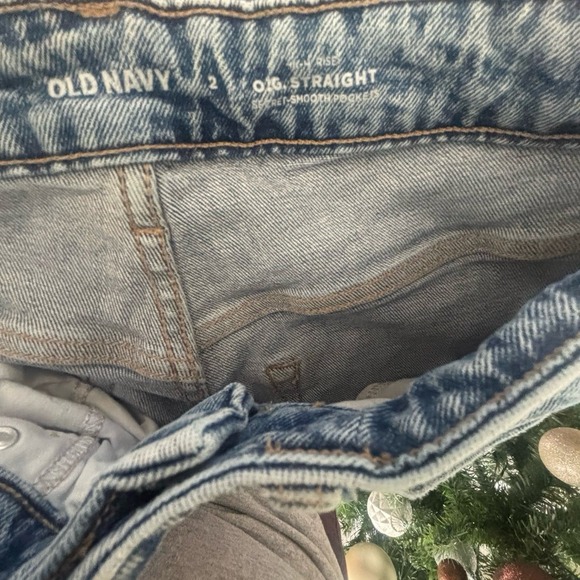 Old Navy Women's Jeans size 2 - Picture 5 of 10